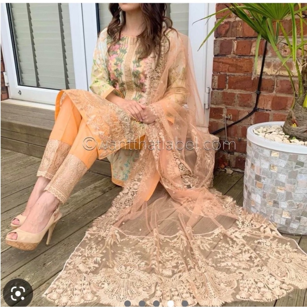 Elegant, New, Sobia Nazir Lawn suit